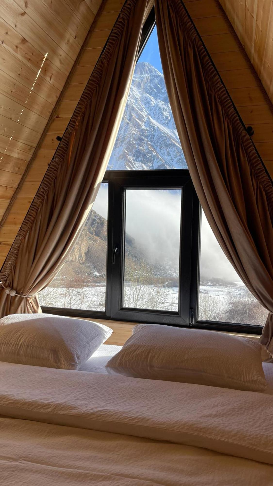 View Villa Kazbegi Exterior photo
